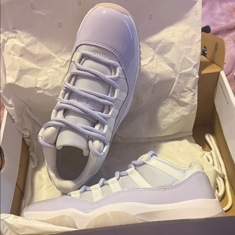 Jordan Women's Shoes in Light Purple and White